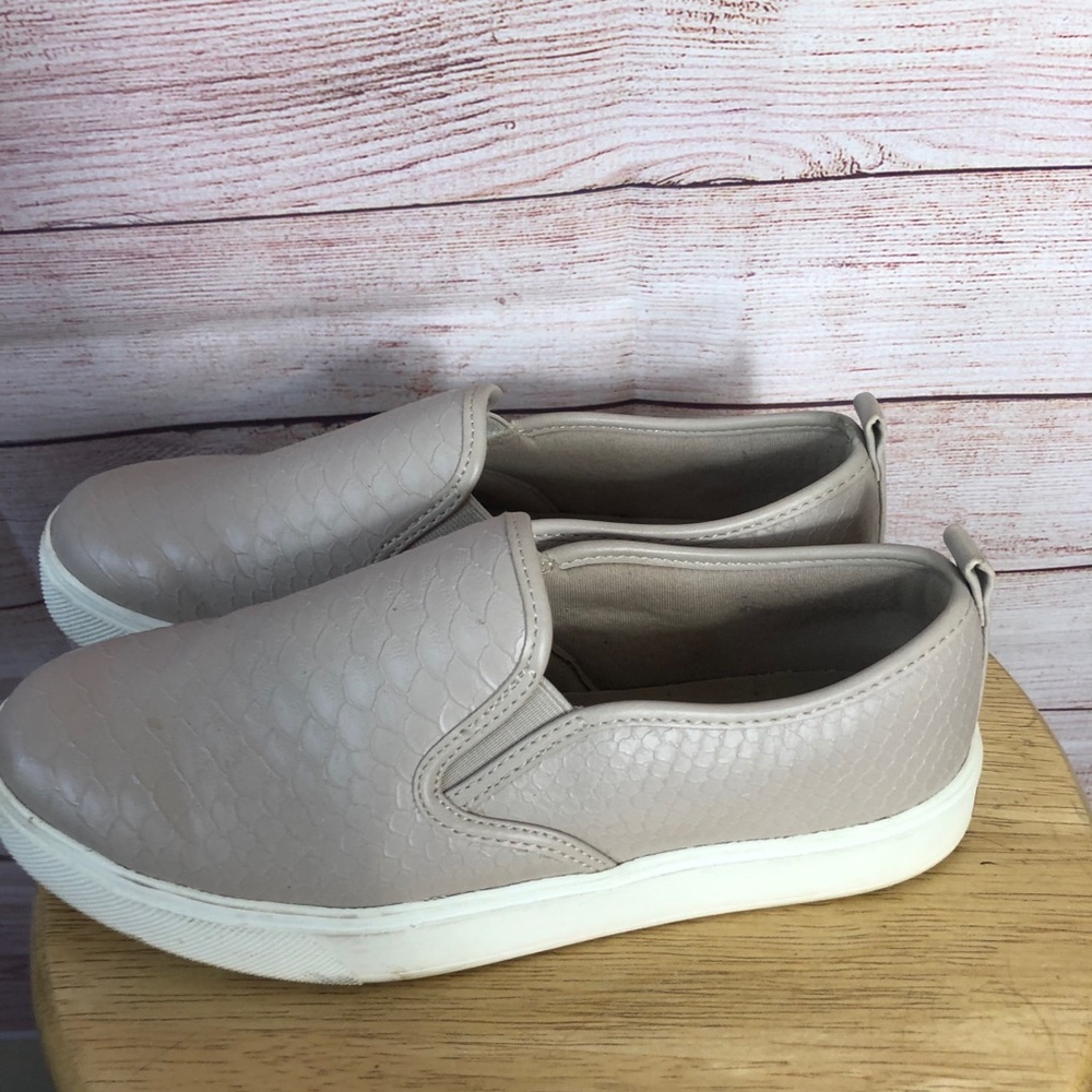 Aldo Perino Cream Snakeskin Slip On Sneakers Sz8‎